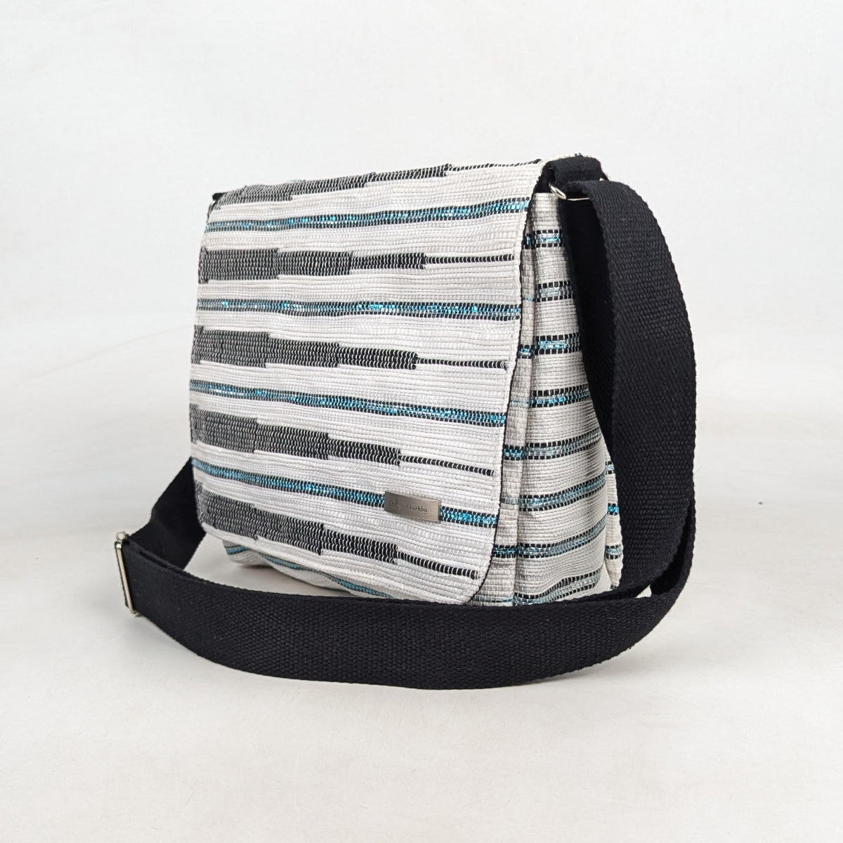 Upcycled Handcrafted Designer Messenger Bag (MBD0526-008) PS_W