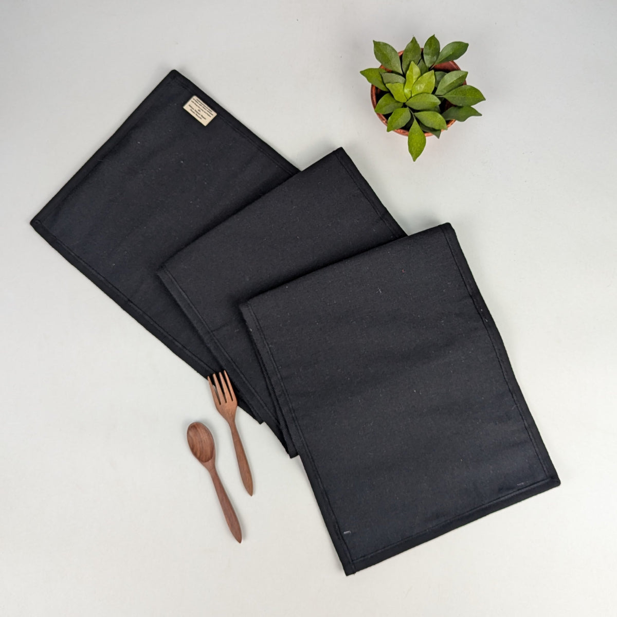 Upcycled Handwoven Table Runner (TR0326-002) PS_W