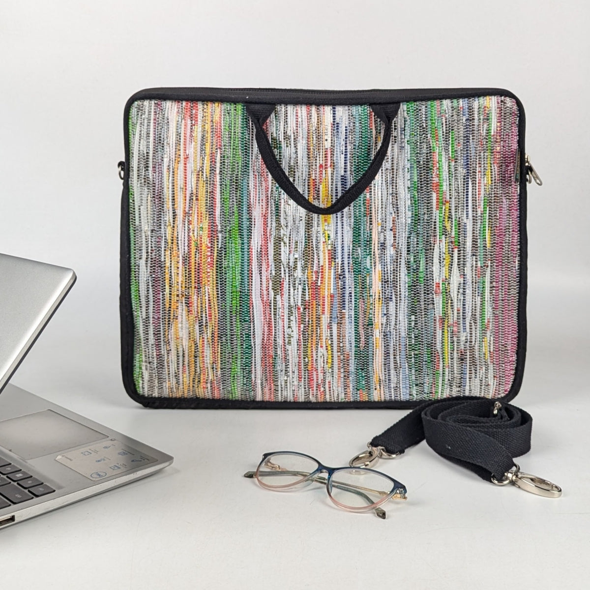 Upcycled Handcrafted Laptop Sleeve 16 inch (LSB160925-010) PS_W