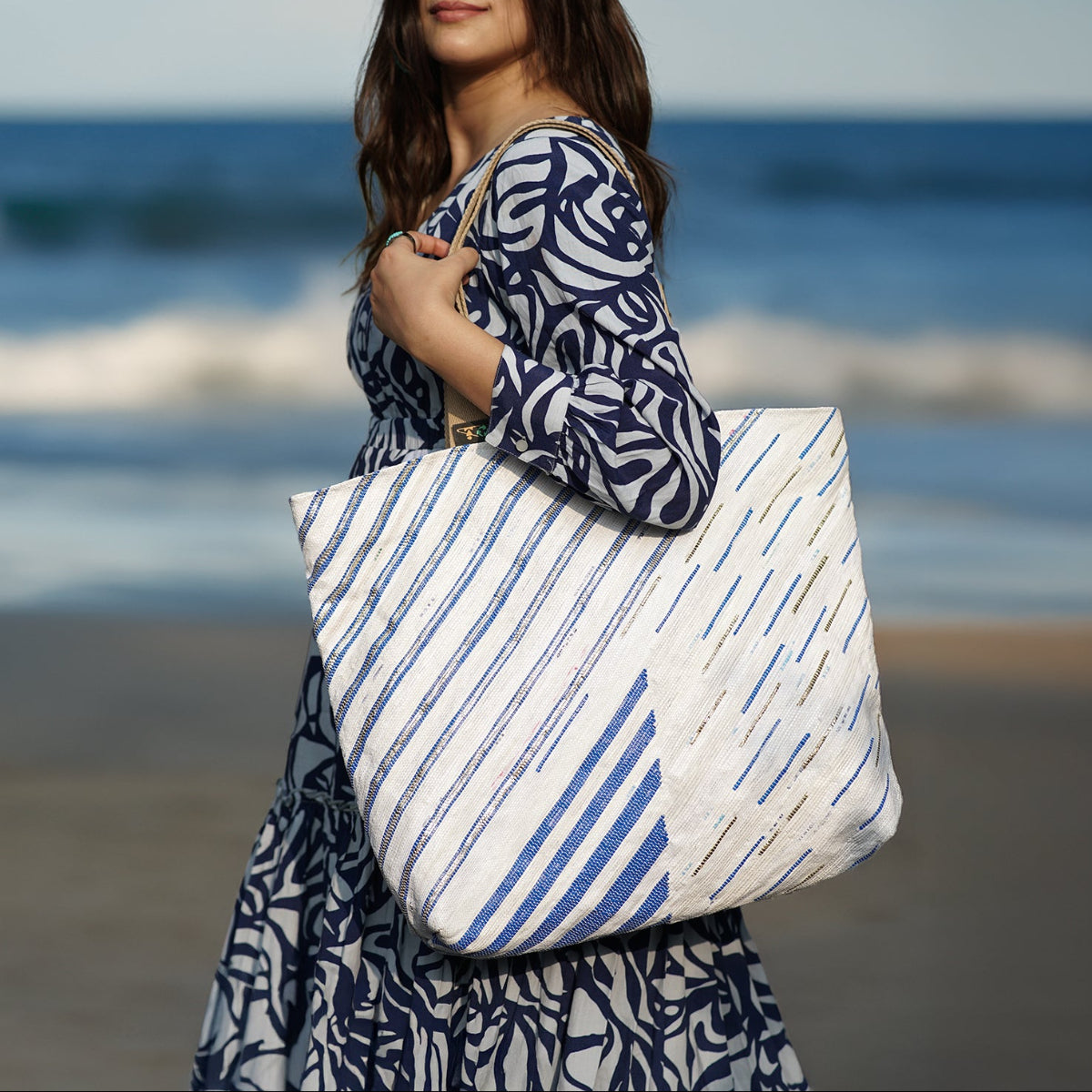 Upcycled Handcrafted Designer Beach Bag (BBD0426-020) PS_W