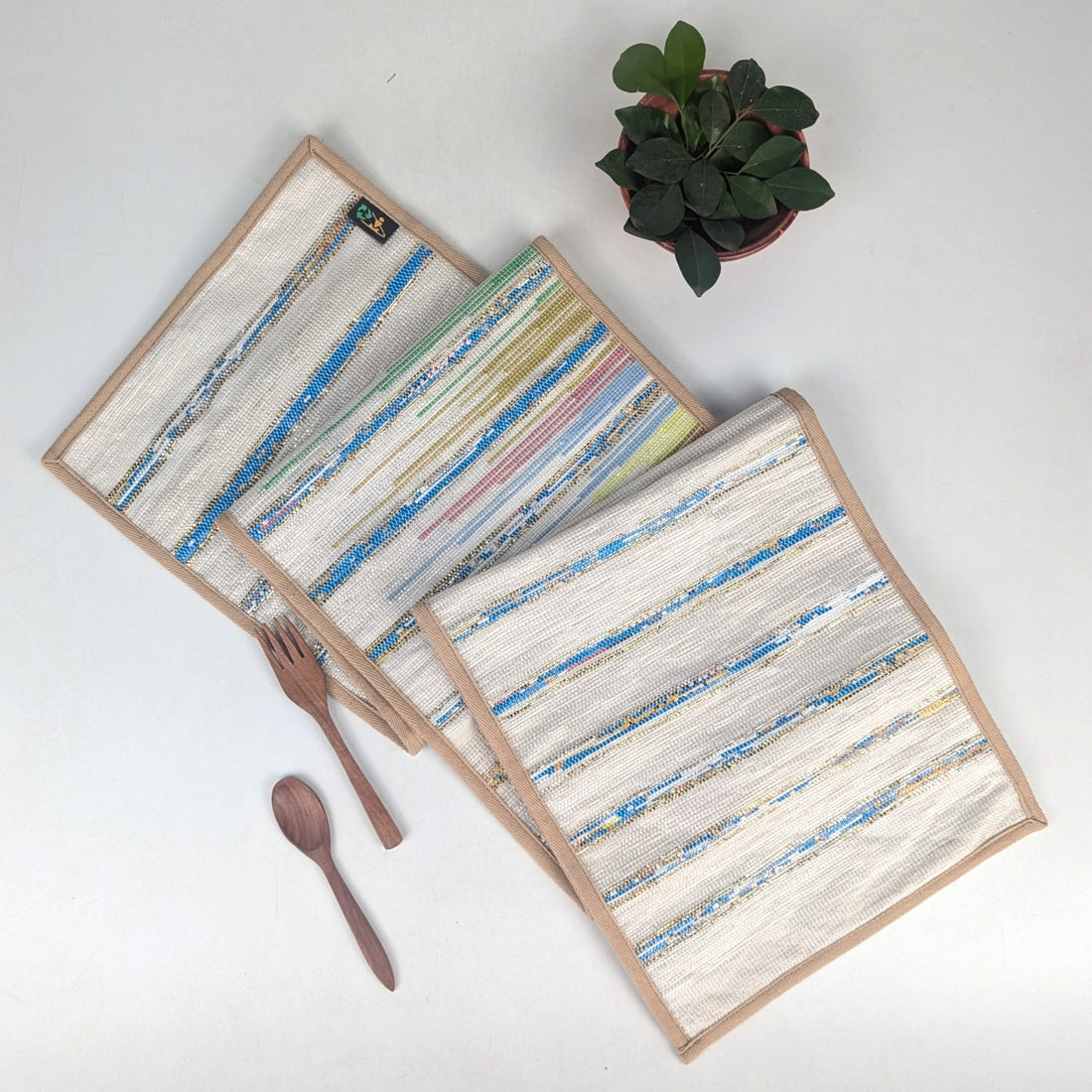 Designer Table Runner (TRD0925-008) PS_W
