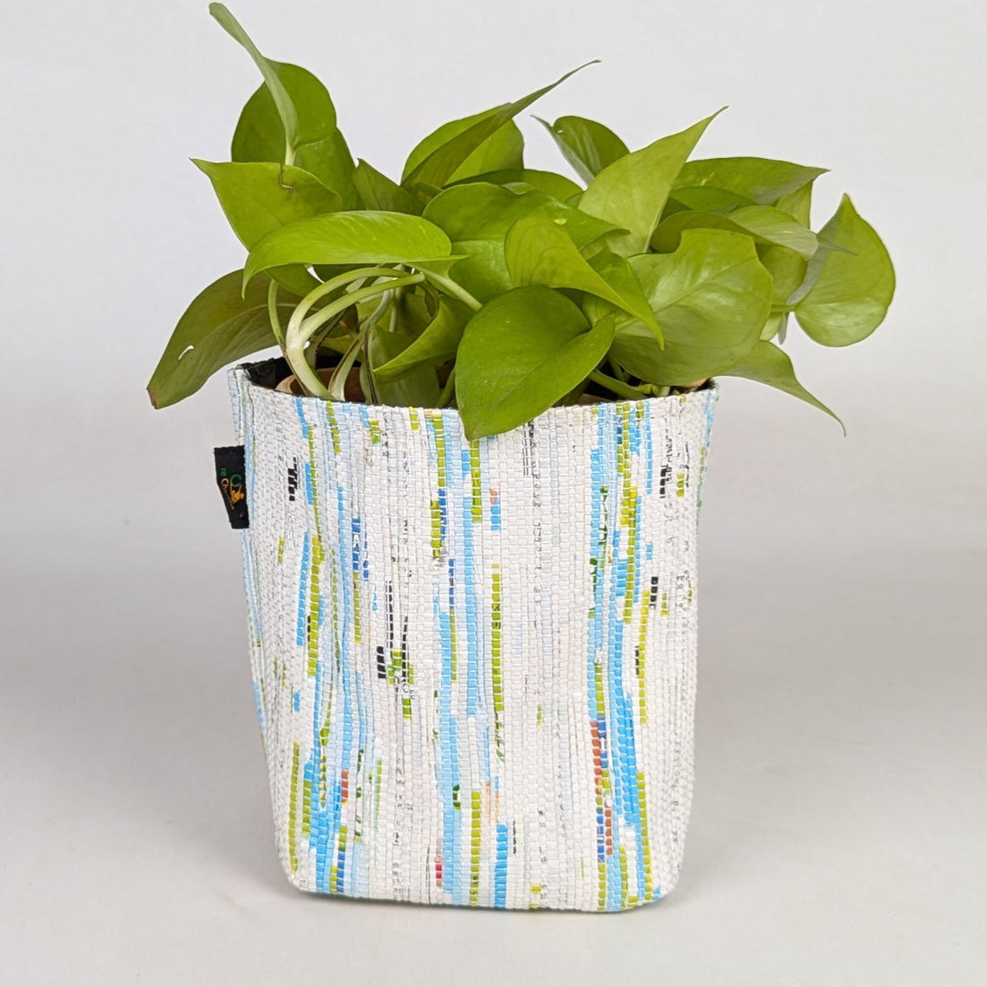 Handwoven Upcycled Small Grow Pot (GPS0426-001) PS_W