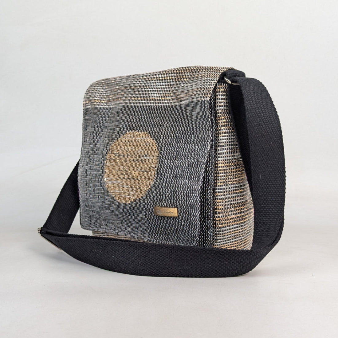 Upcycled Handcrafted Designer Messenger Bag (MBD0526-002) PS_W