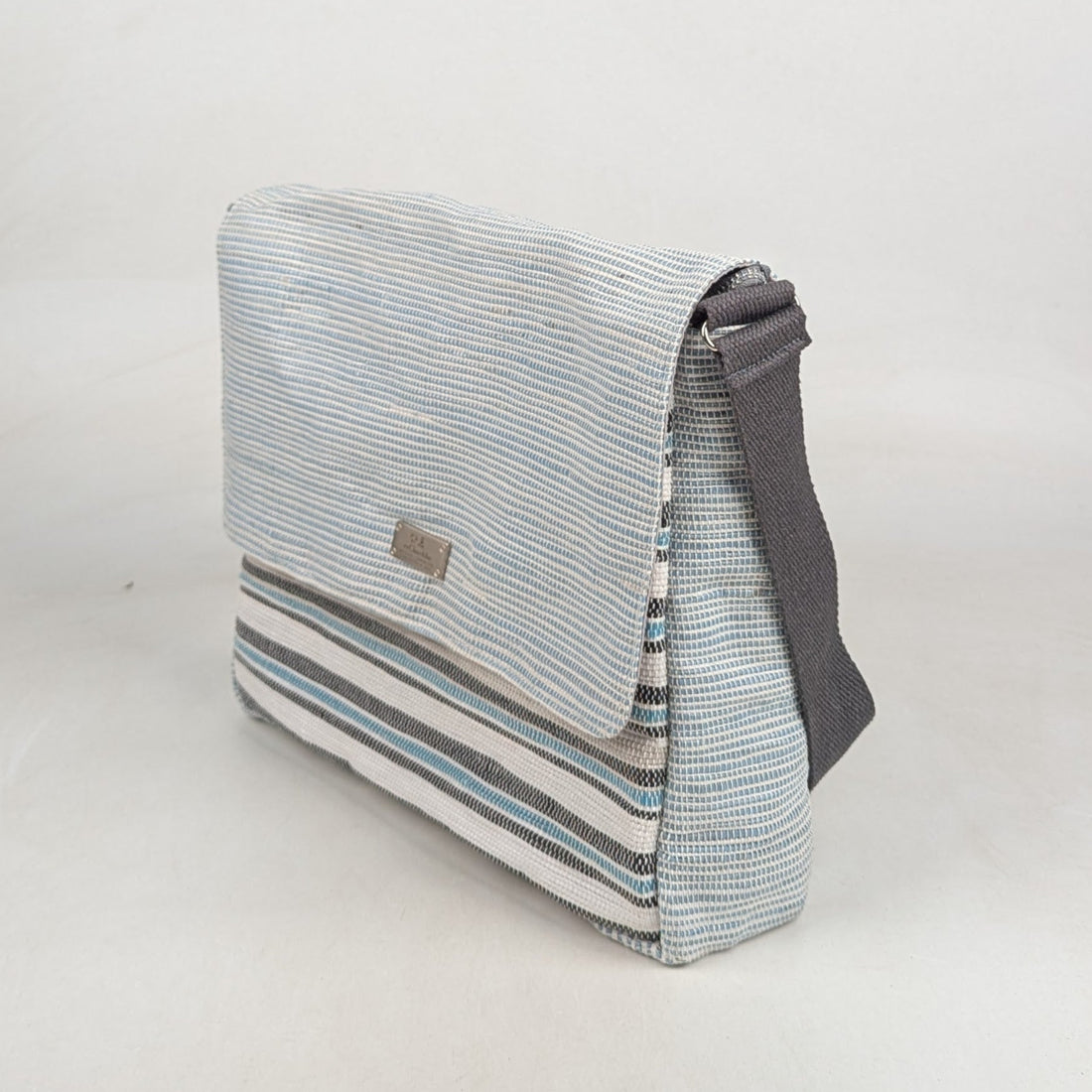 Upcycled Handcrafted Executive Messenger Laptop Bag (MLB0726-004)