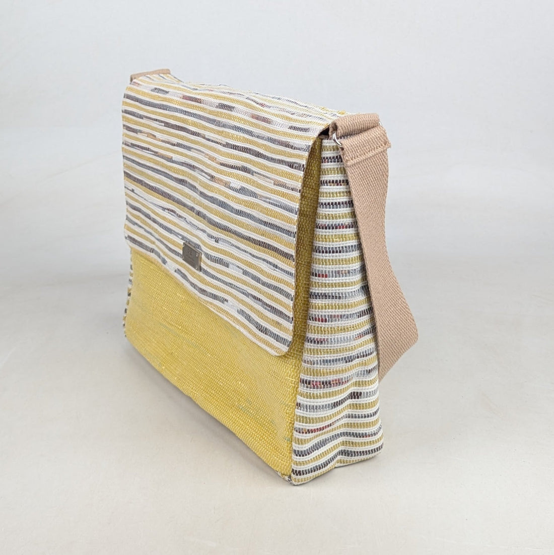 Upcycled Handcrafted Executive Messenger Laptop Bag (MLB0726-007)