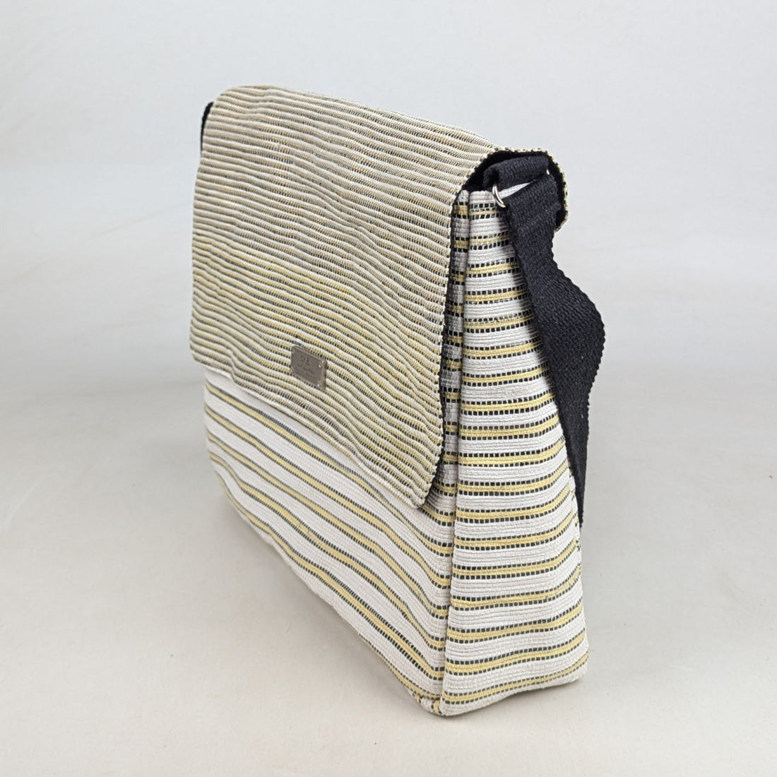 Upcycled Handcrafted Executive Messenger Laptop Bag (MLB0726-009)