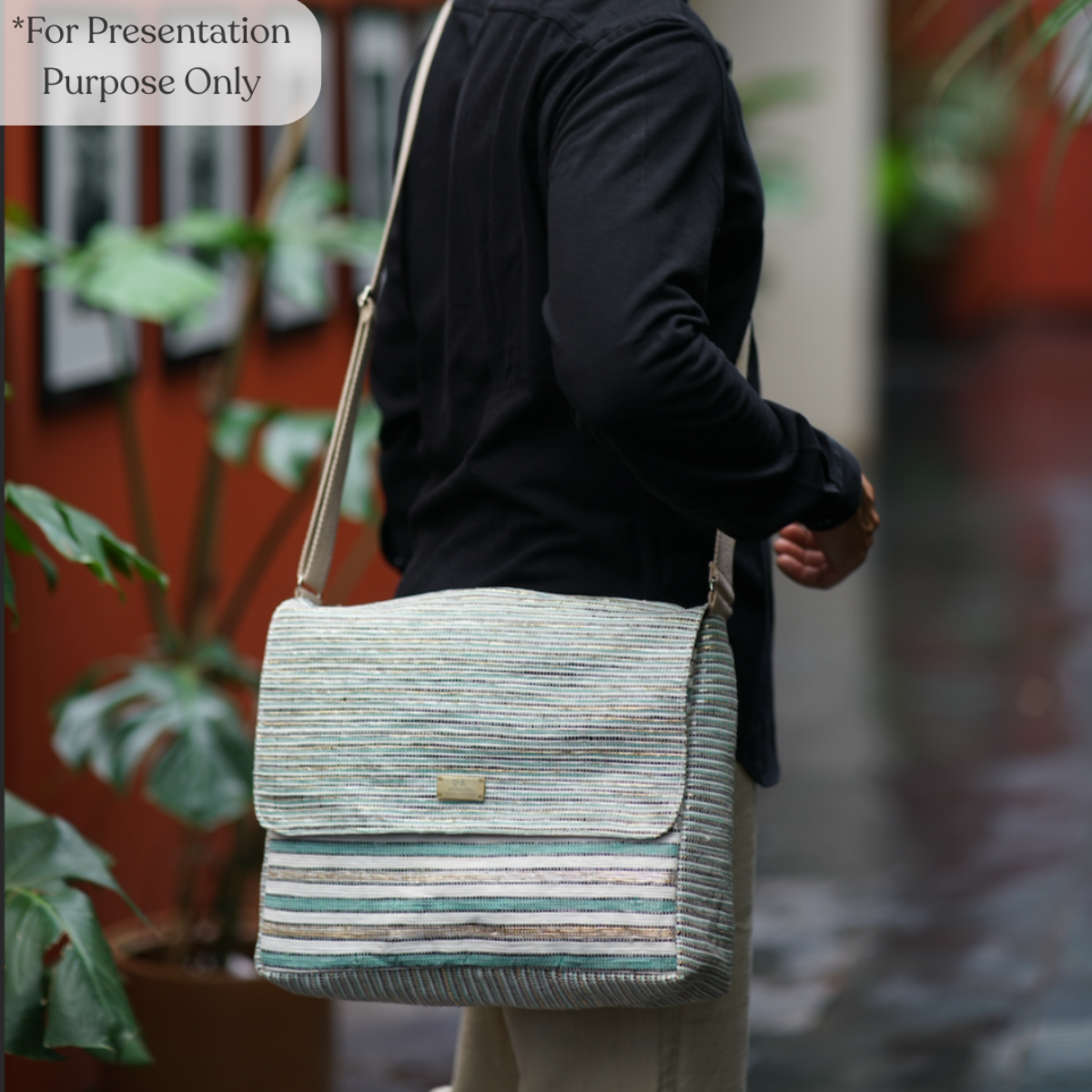Upcycled Handcrafted Executive Messenger Laptop Bag (MLB0726-001)