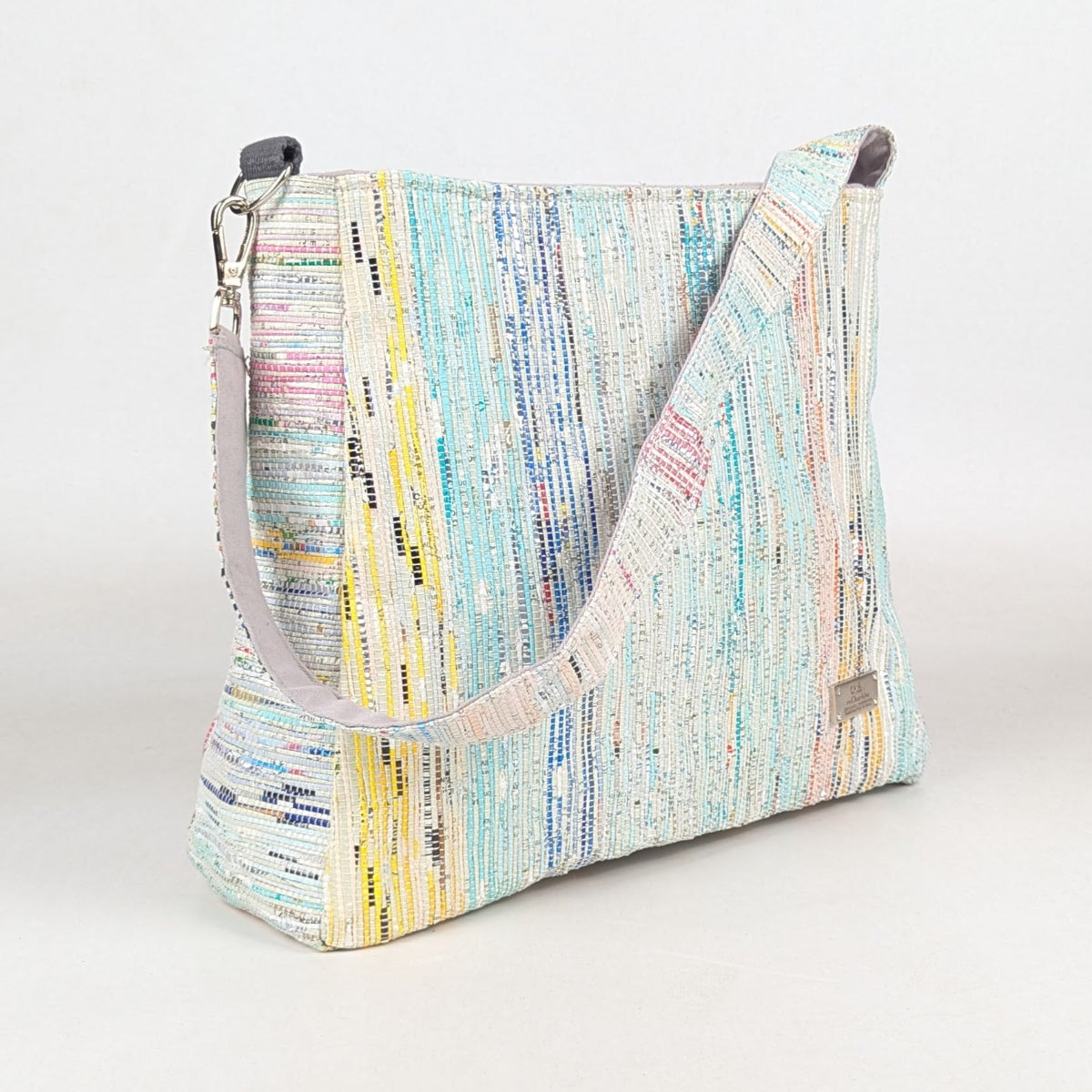 Upcycled Handcrafted Trapeze Tote (TT0426-007) PS_W