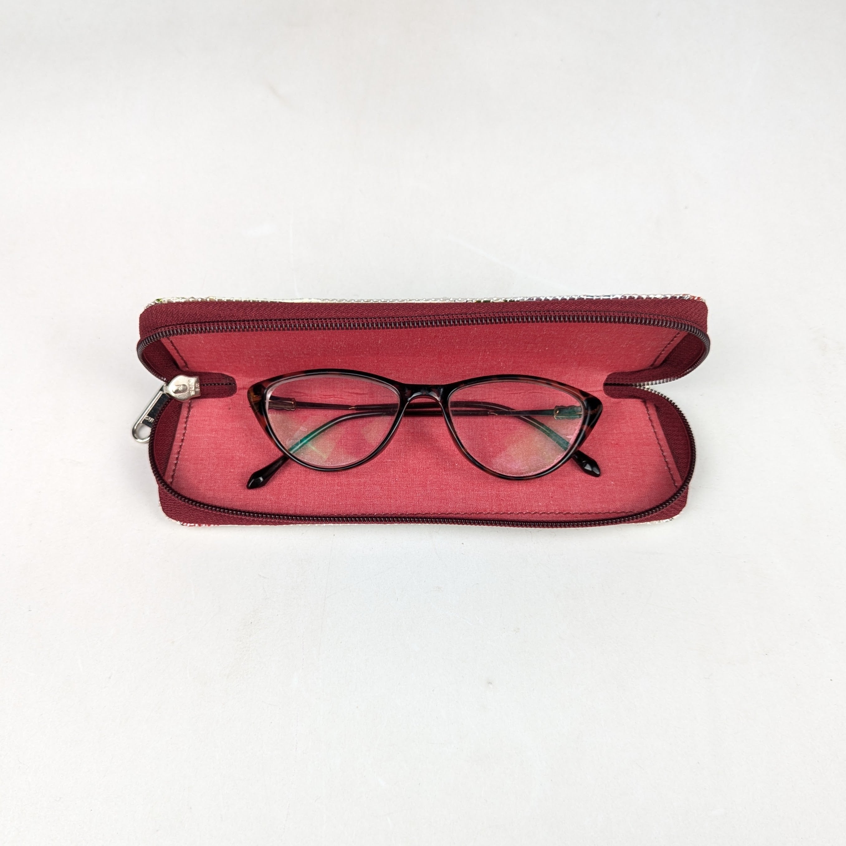 Upcycle Handcrafted Spec Case (SC0426-024) PS_W