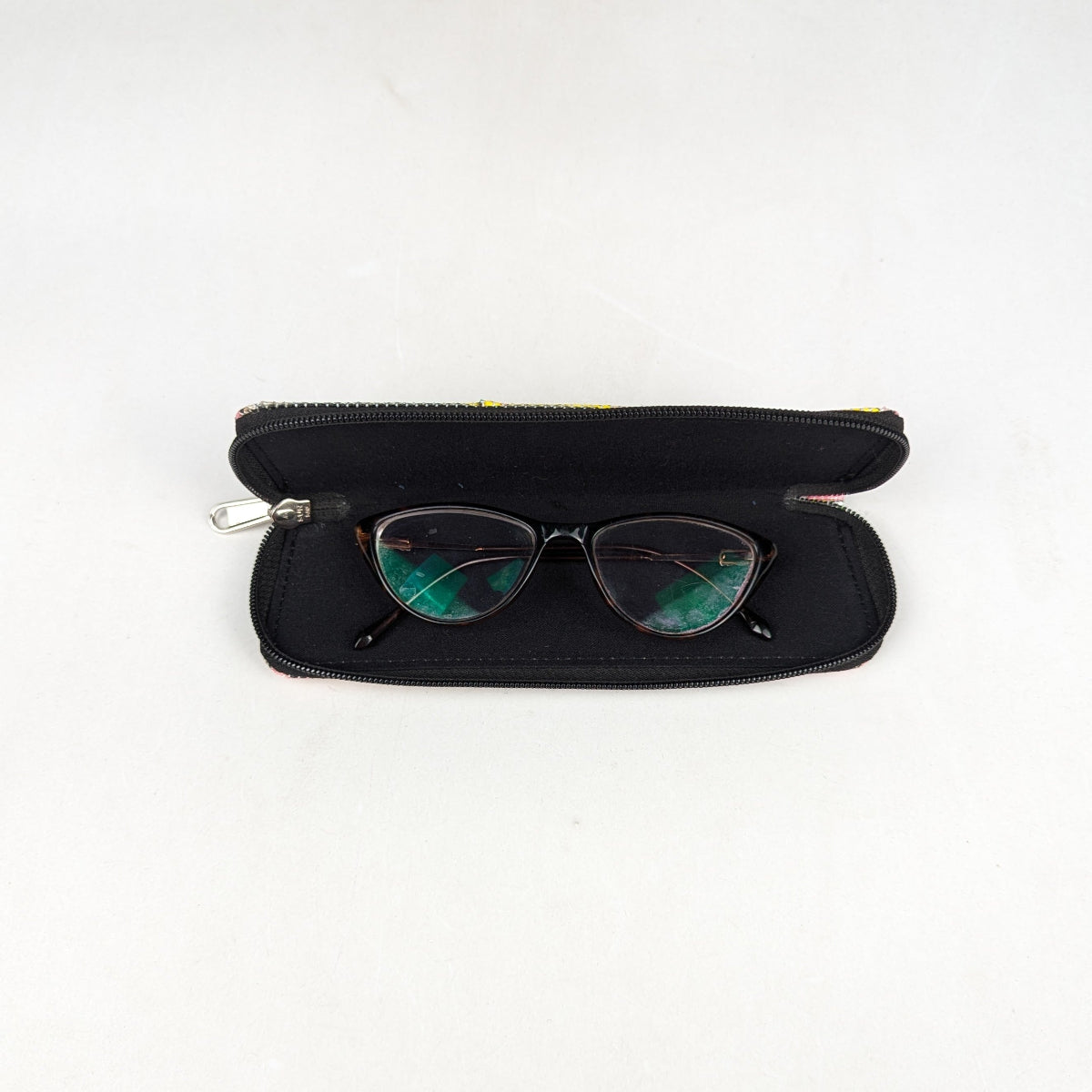 Upcycle Handcrafted Spec Case (SC0426-027) PS_W