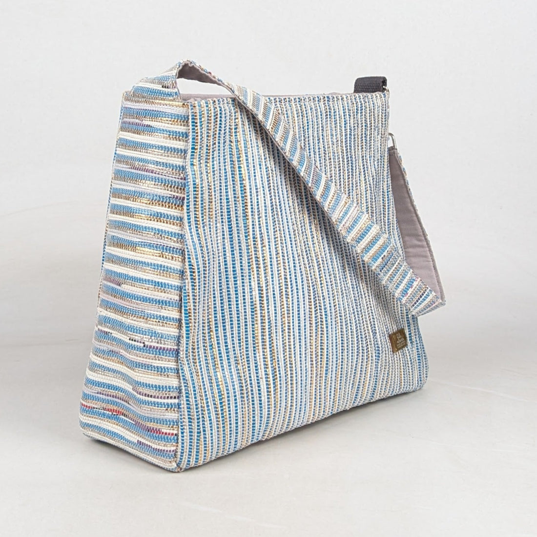 Upcycled Handcrafted Trapeze Tote (TT0726-006)