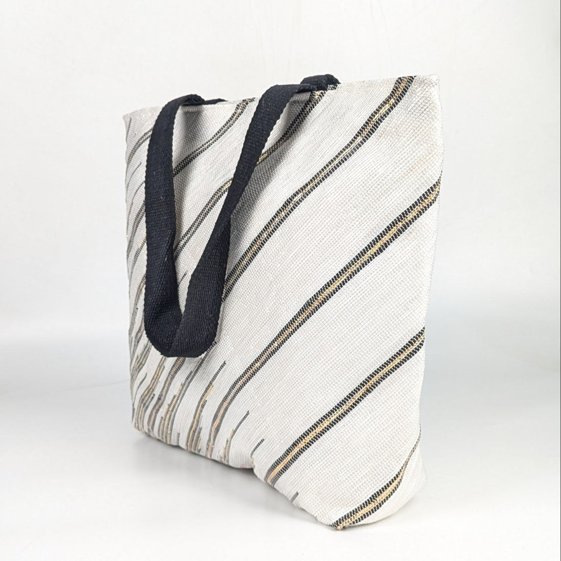 Upcycled Handcrafted Designer Beach Bag (BBD0826-022)
