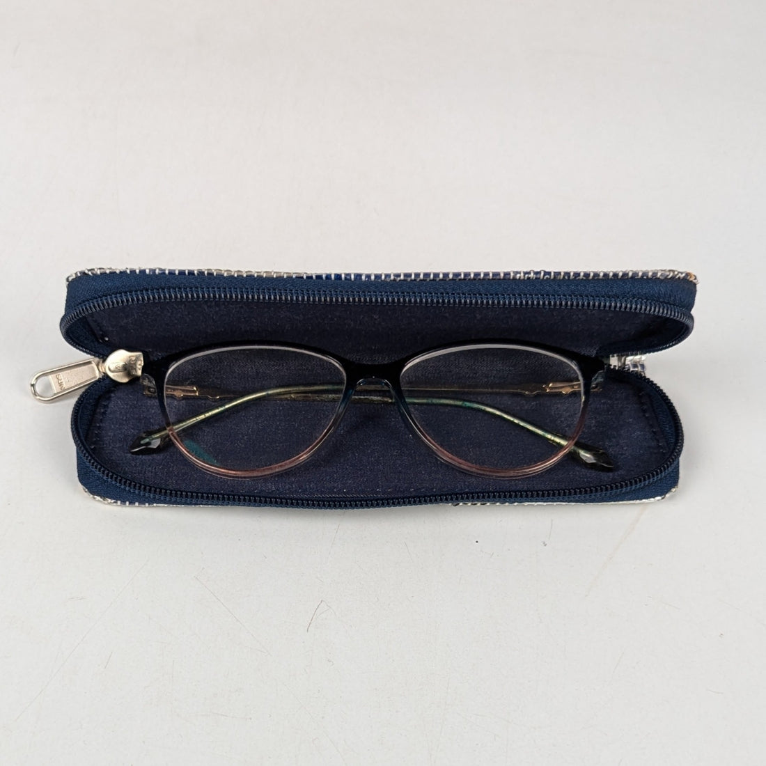 Upcycle Handcrafted Spec Case (SC0825-019) PS_W