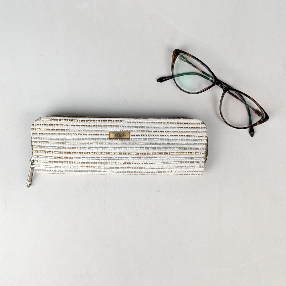 Upcycle Handcrafted Spec Case (SC0426-005) PS_W