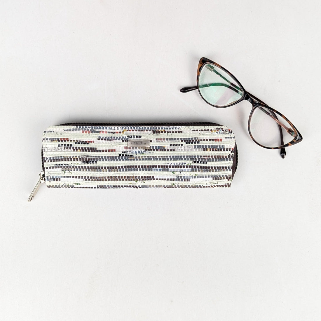 Upcycle Handcrafted Spec Case (SC0426-018) PS_W 