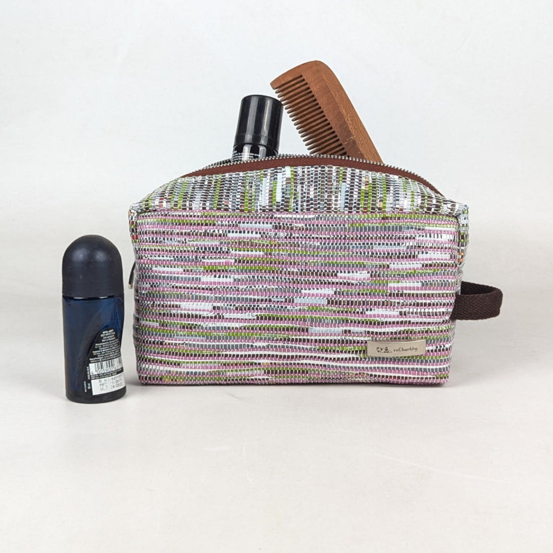 Upcycled Handcrafed Travel Pouch (TK0426-001) PS_W 