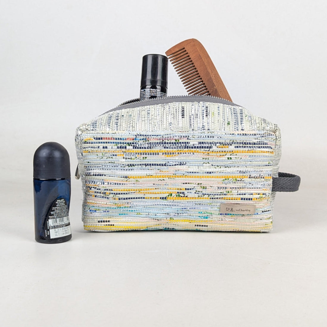 Upcycled Handcrafed Travel Pouch (TK0426-013) PS_W 