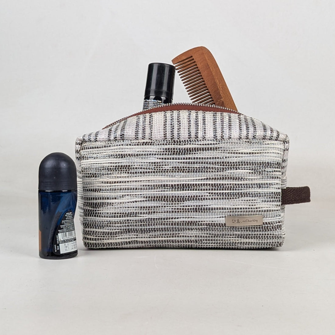 Upcycled Handcrafed Travel Pouch (TK0426-015) PS_W 