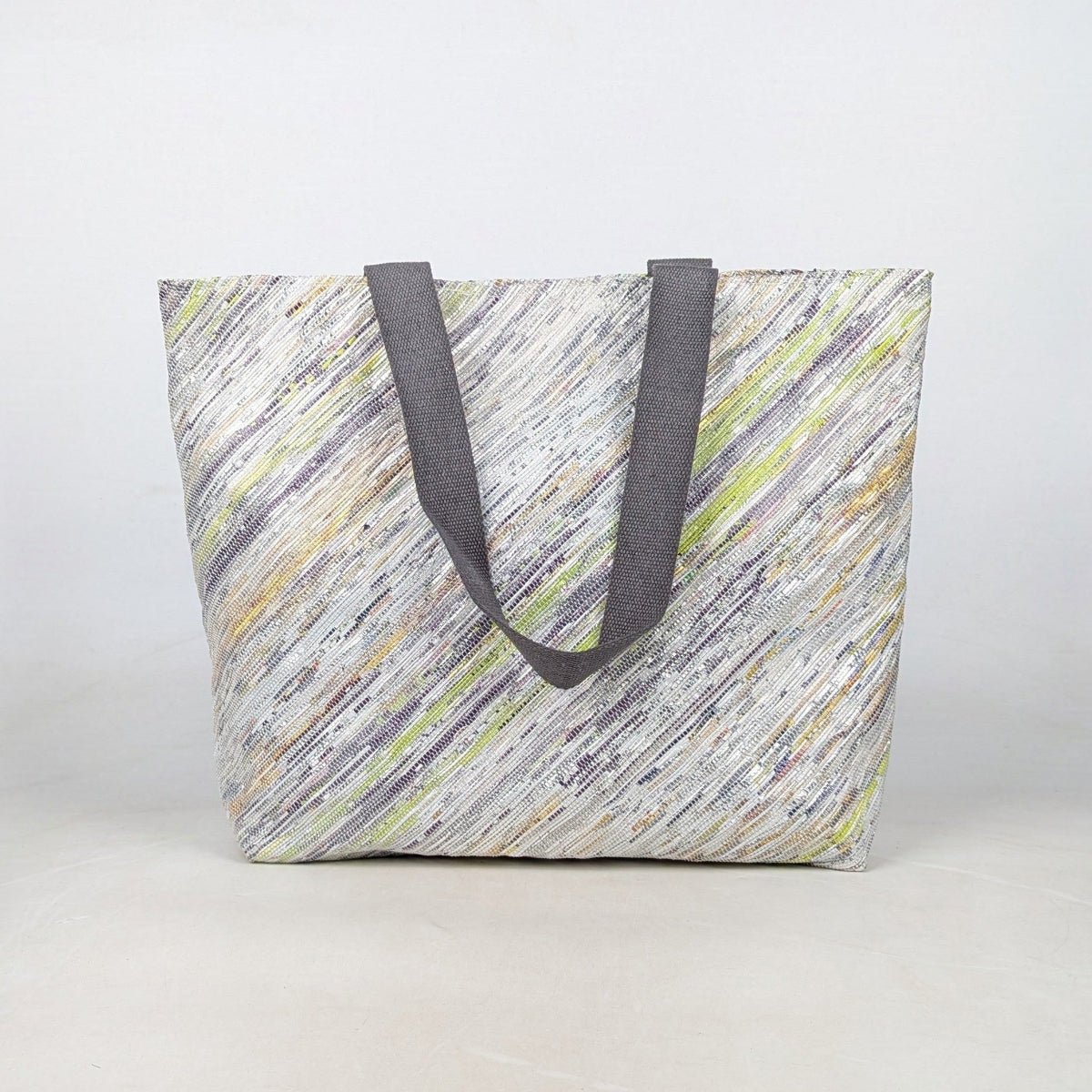 Upcycled Handcrafted Beach Bag (BB0826-013)