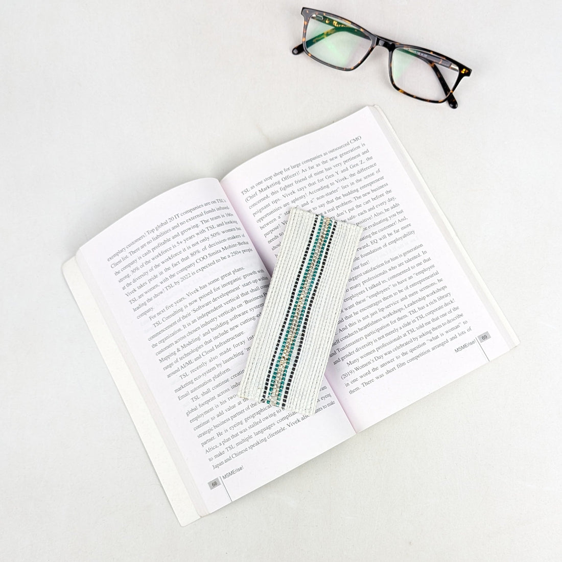 Upcycled Handcrafted Bookmark (BM0826-016) 
