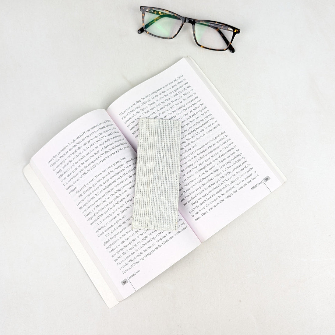 Upcycled Handcrafted Bookmark (BM0826-022) 