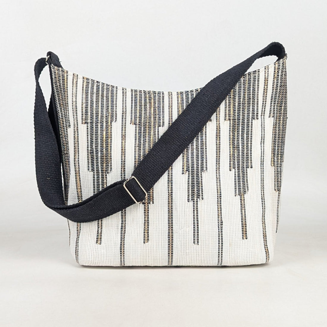 Upcycled Handcrafted Designer Eclipse Jhola Tote (EJD0526-004) PS_W