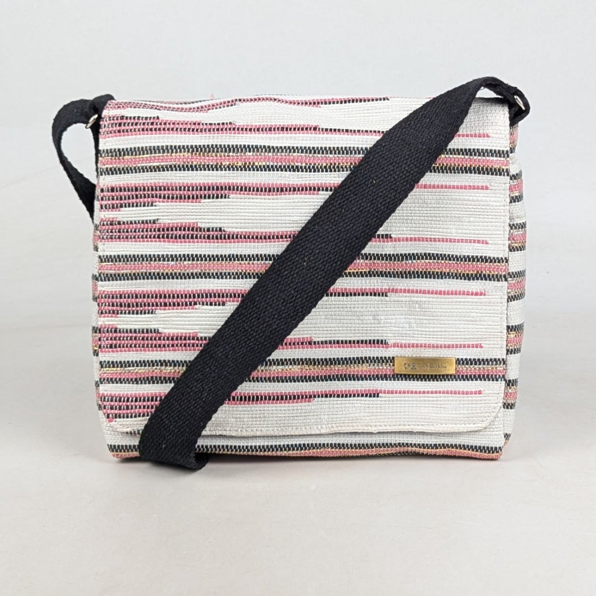 Upcycled Handcrafted Designer Messenger Bag (MBD0726-004)