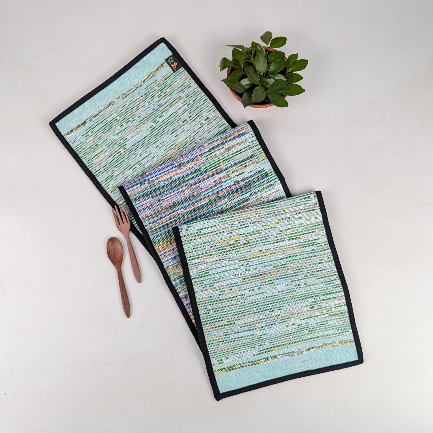 Designer Table Runner (TRD0525-008) PS_W