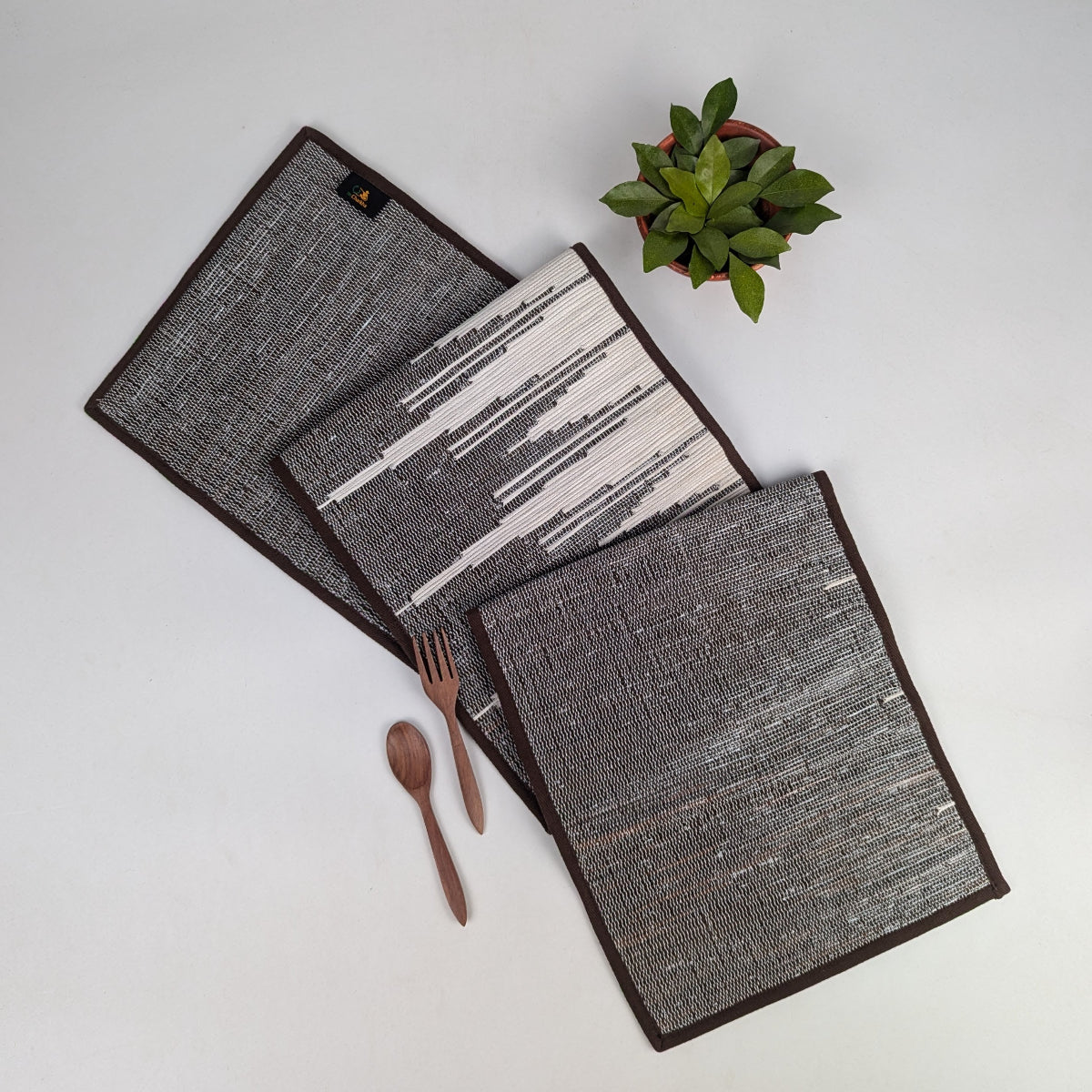 Upcycled Handcrafted Designer Table Runner (TRD0126-003) PS_W