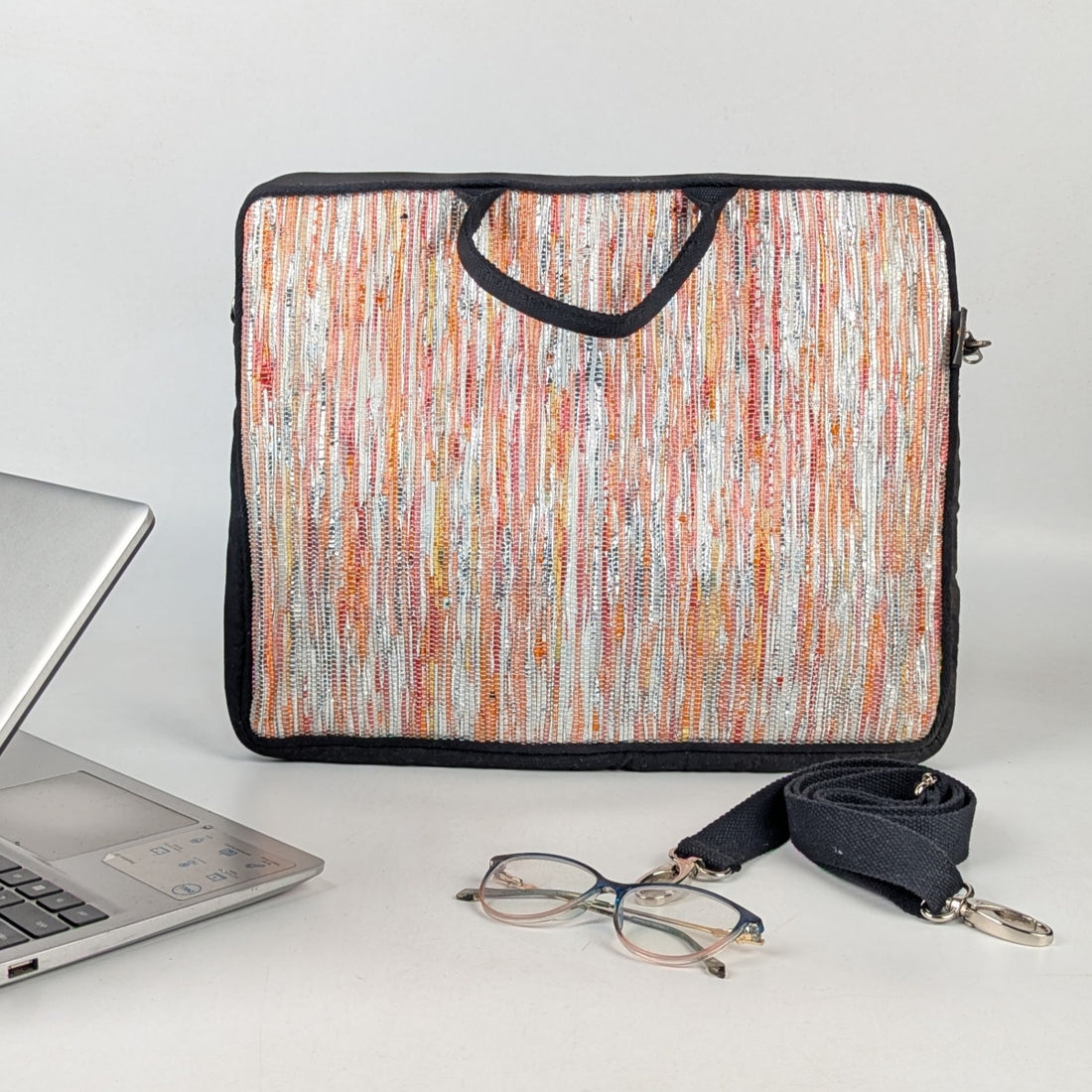 Upcycled Handcrafted Laptop Sleeve 16 inch (LSB160925-001) PS_W