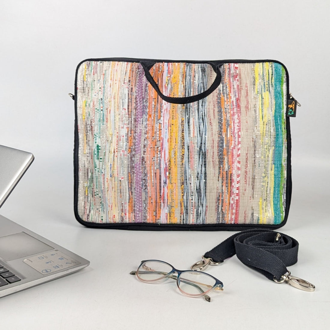 Upcycled Handcrafted Laptop Sleeve 16 inch (LSB160925-003) PS_W