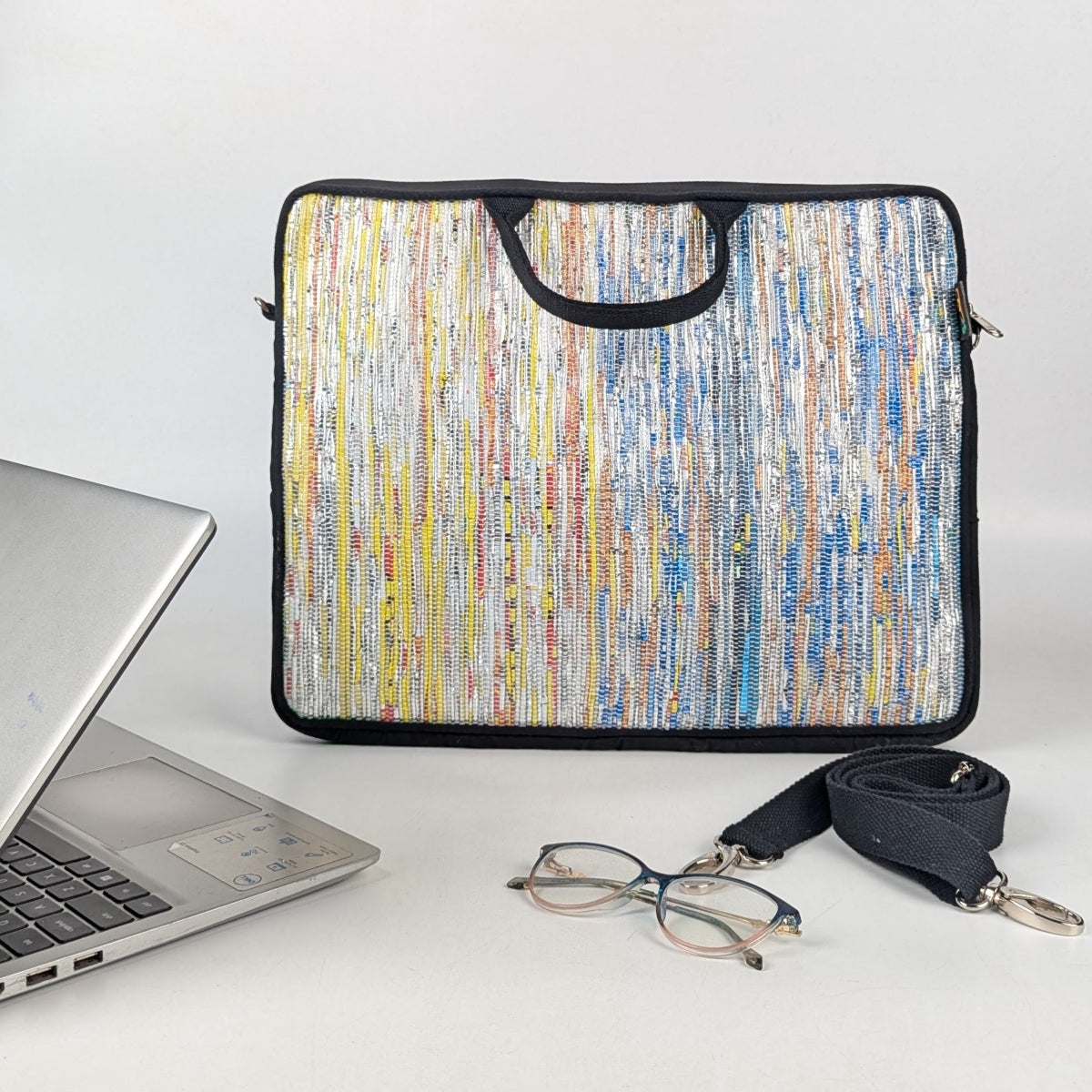 Upcycled Handcrafted Laptop Sleeve 16 inch (LSB160925-011) PS_W