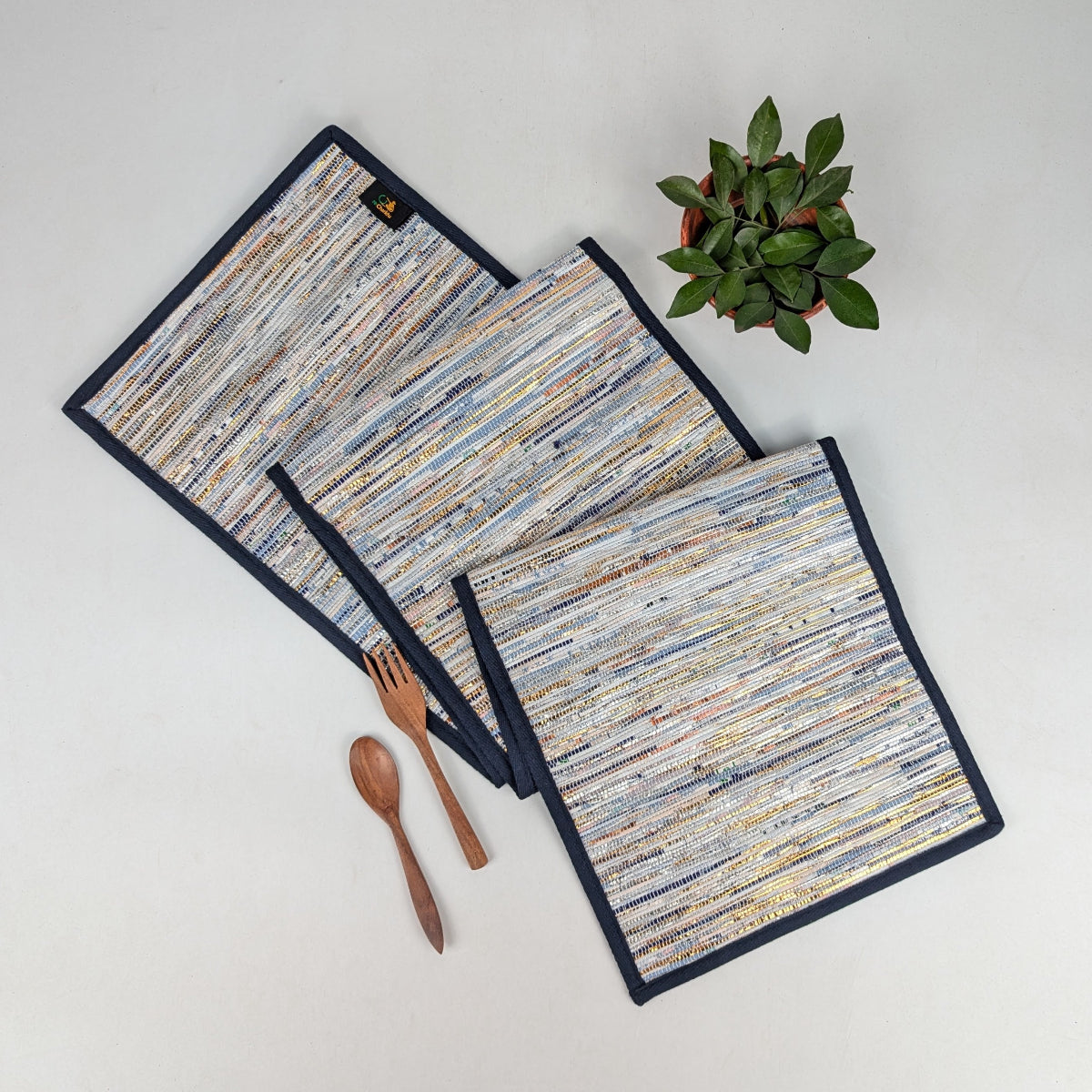 Upcycled Handwoven Table Runner (TR0326-001) PS_W