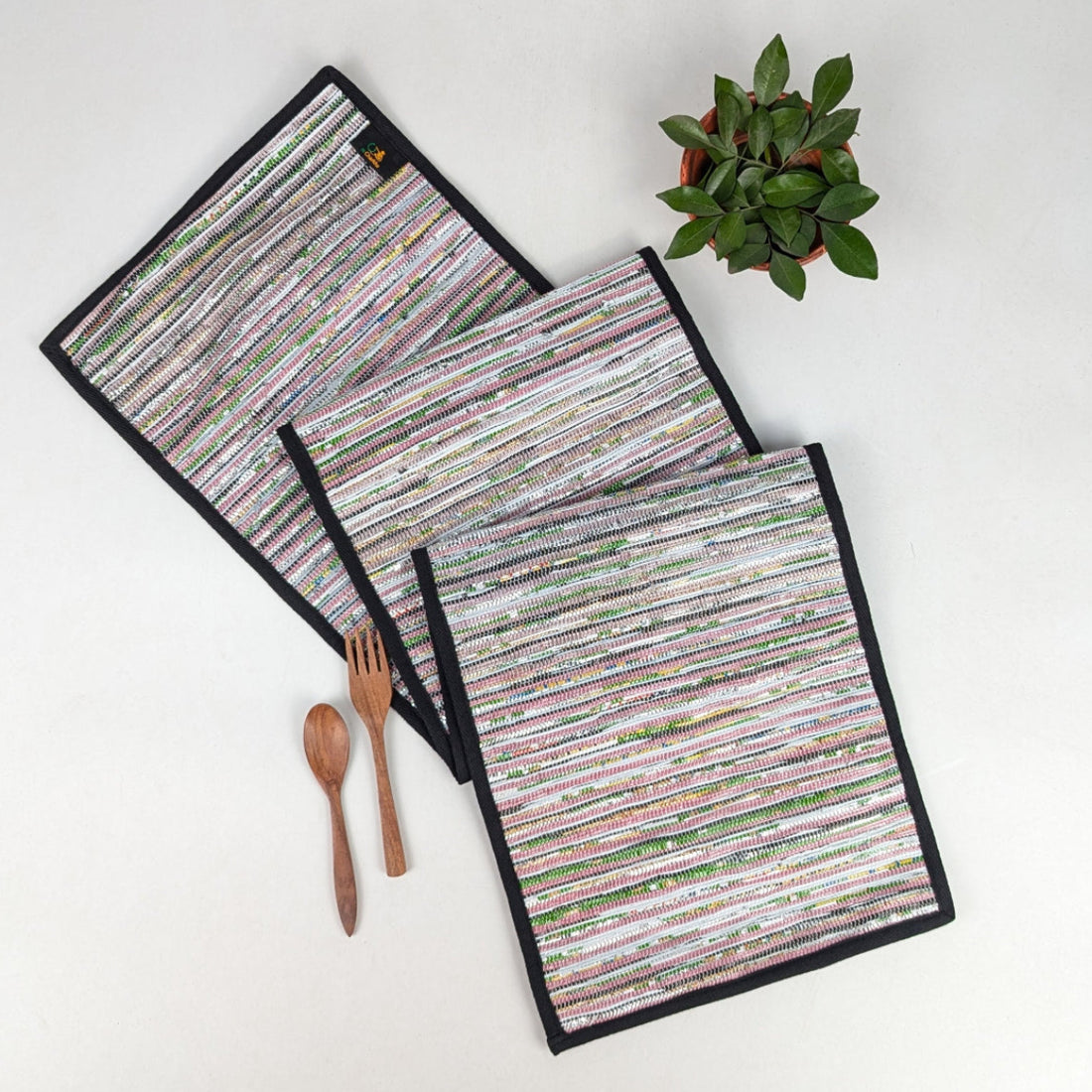 Upcycled Handwoven Table Runner (TR0326-004) PS_W